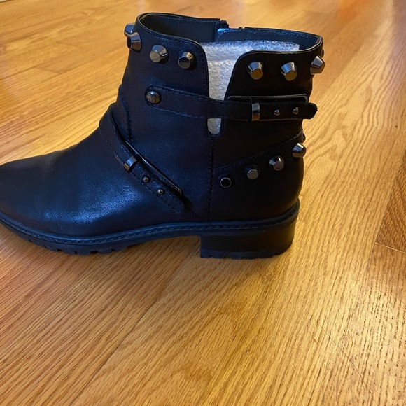 Stuart Weitzman boots - Picture 4 of 9